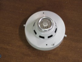 D283 Photoelectric Smoke Detector Head w/135 heat